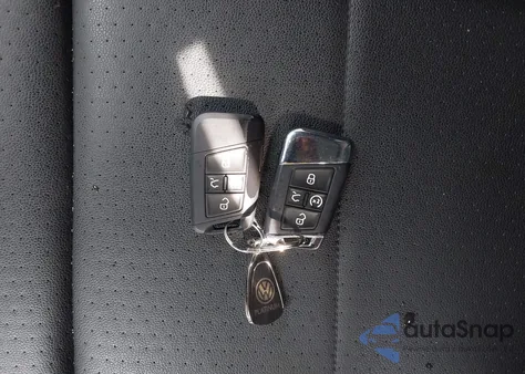 2021 Volkswagen Atlas Cross Sport 3.6L V6 Sel из США, поврежденный, VIN 1V2BE2CA3MC235618